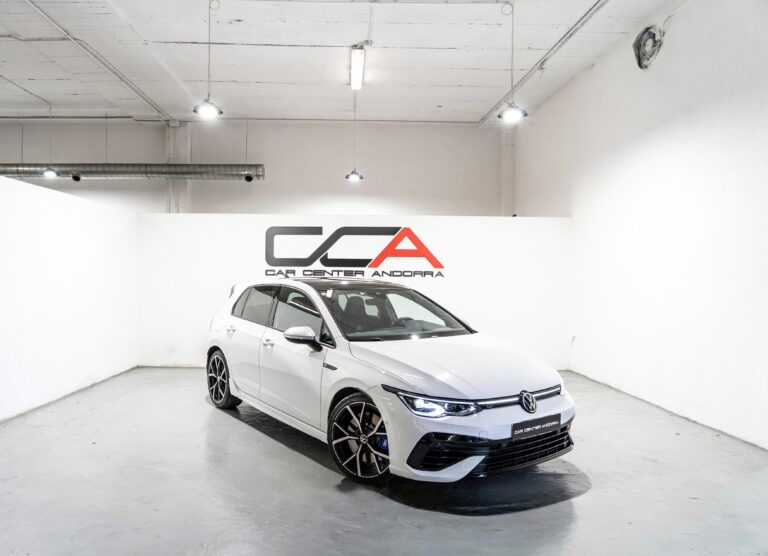 VOLKSWAGEN GOLF 8R PERFORMANCE