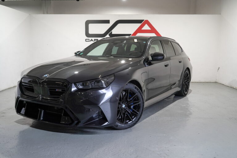 BMW M5 TOURING